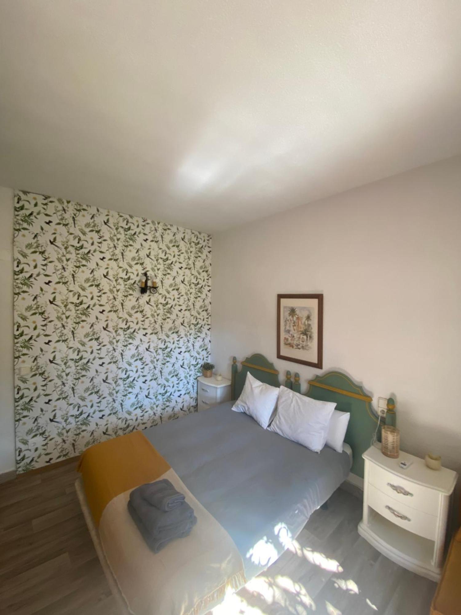 Bed and Breakfast Pink Lemon House Elche Exteriér fotografie