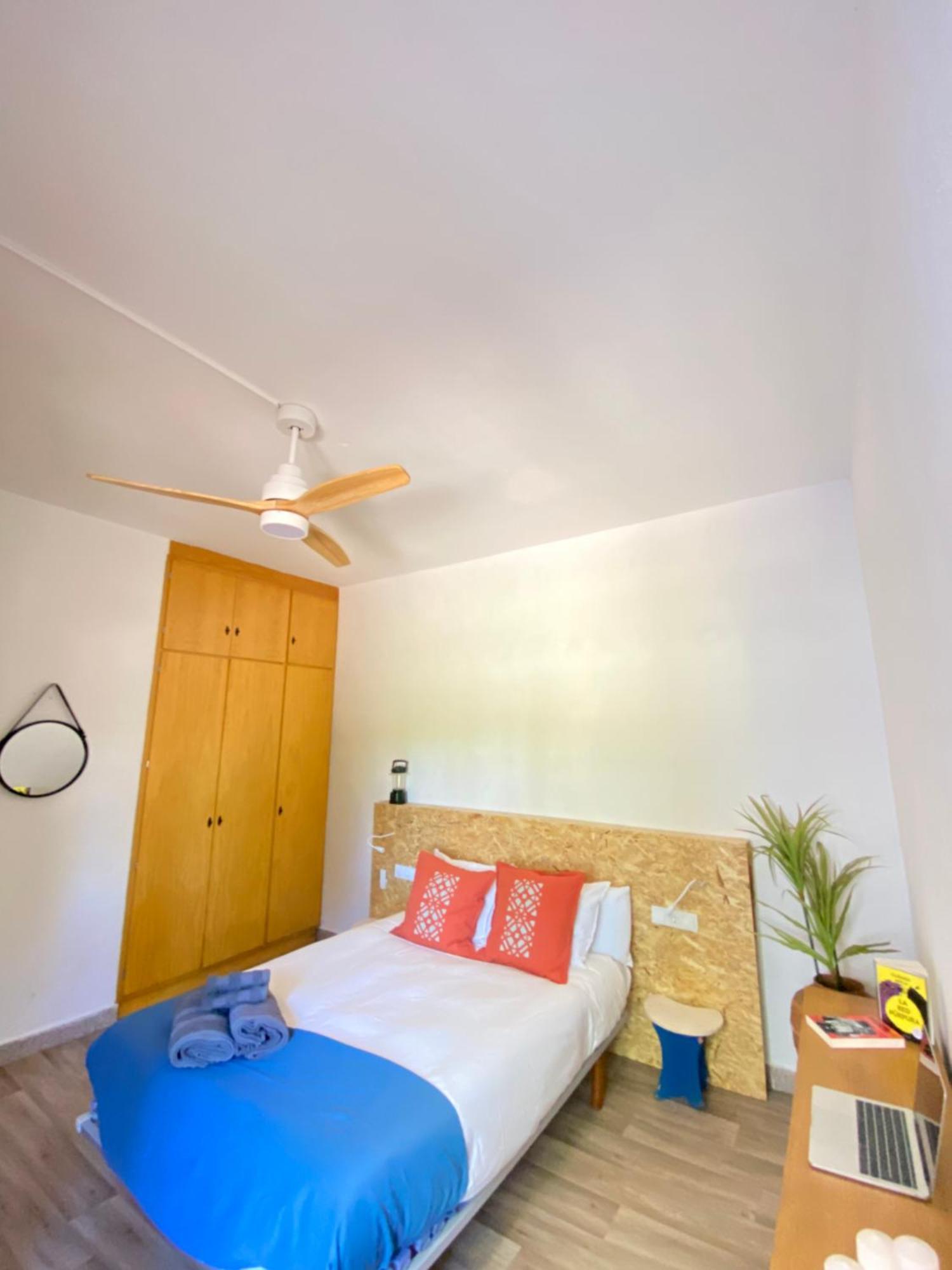 Bed and Breakfast Pink Lemon House Elche Exteriér fotografie