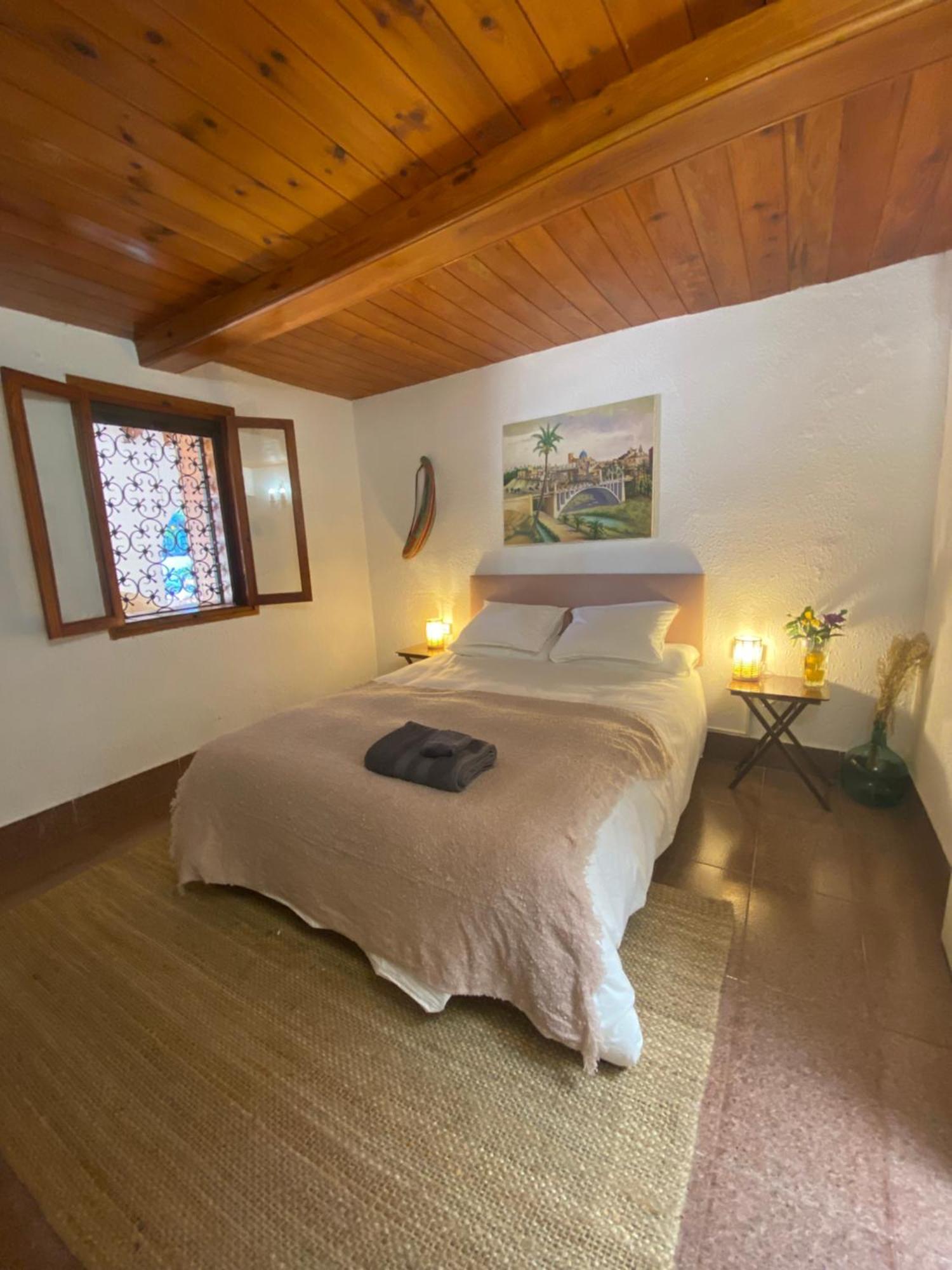 Bed and Breakfast Pink Lemon House Elche Exteriér fotografie